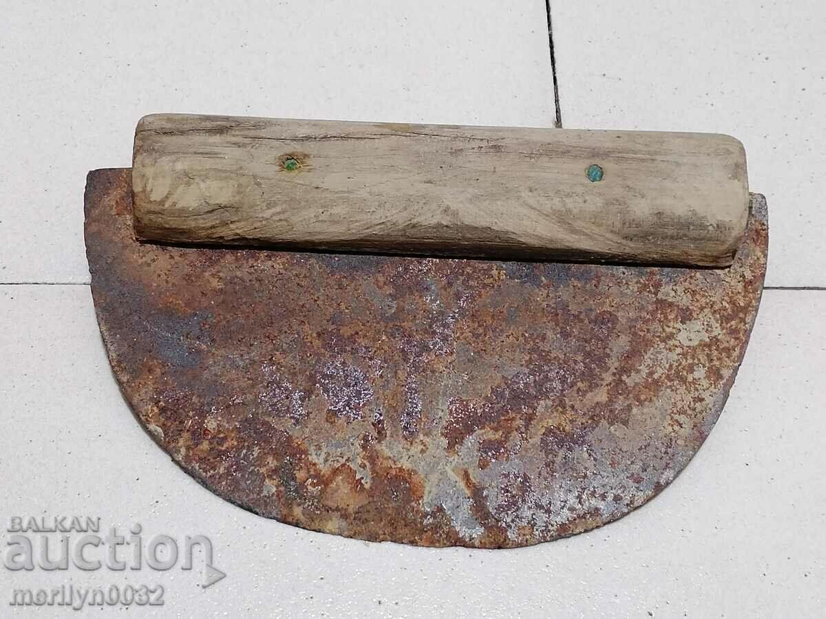 Hand-forged scraper wrought iron scraper with price 39.00 BGN | € 19.94 Hand-forged scraper wrought iron scraper with price 39.00 BGN | € 19.94
