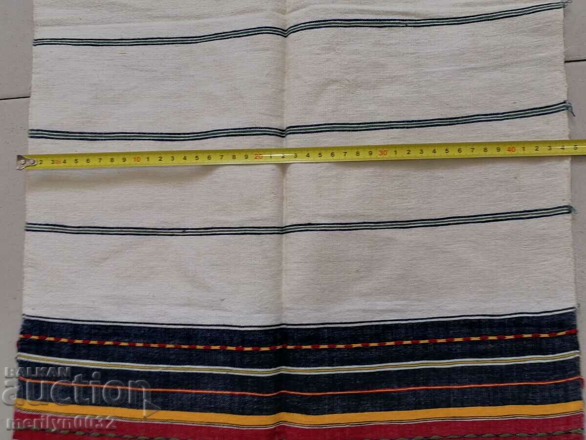 Delivery of Vintage Handwoven Lace Crochet Medallion Towel,