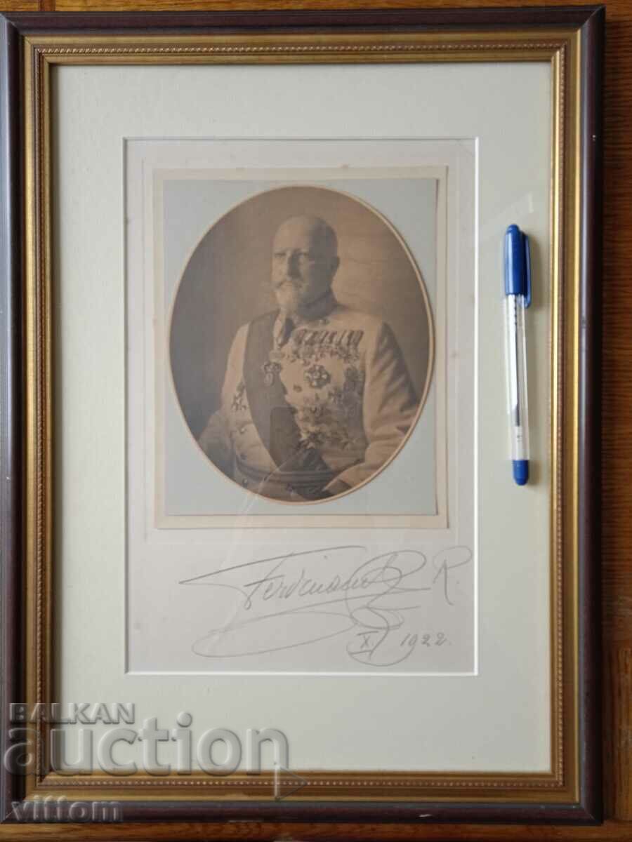Regele Ferdinand a autografat fotografia 1922 comenzi uniforme