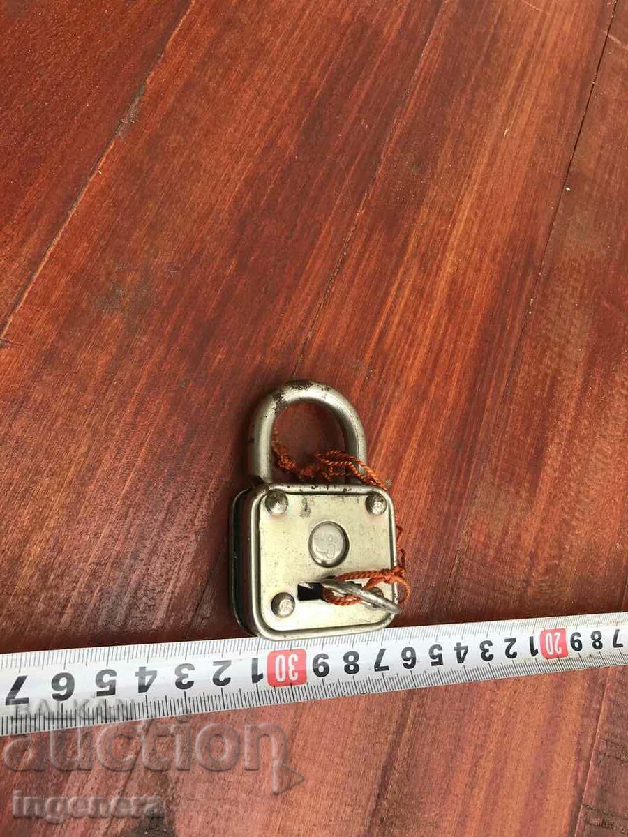 ΛΟΥΚΕΤΑ ΒΑΛΙΤΣΑ ΛΟΥΚΕΤΑ ΑΝΤΙΚΕ ΜΕ ΚΛΕΙΔΙ ΛΕΙΤΟΥΡΓΙΑ με τιμή 13.00 BGN | € 6.65 ΛΟΥΚΕΤΑ ΒΑΛΙΤΣΑ ΛΟΥΚΕΤΑ ΑΝΤΙΚΕ ΜΕ ΚΛΕΙΔΙ ΛΕΙΤΟΥΡΓΙΑ με τιμή 13.00 BGN | € 6.65