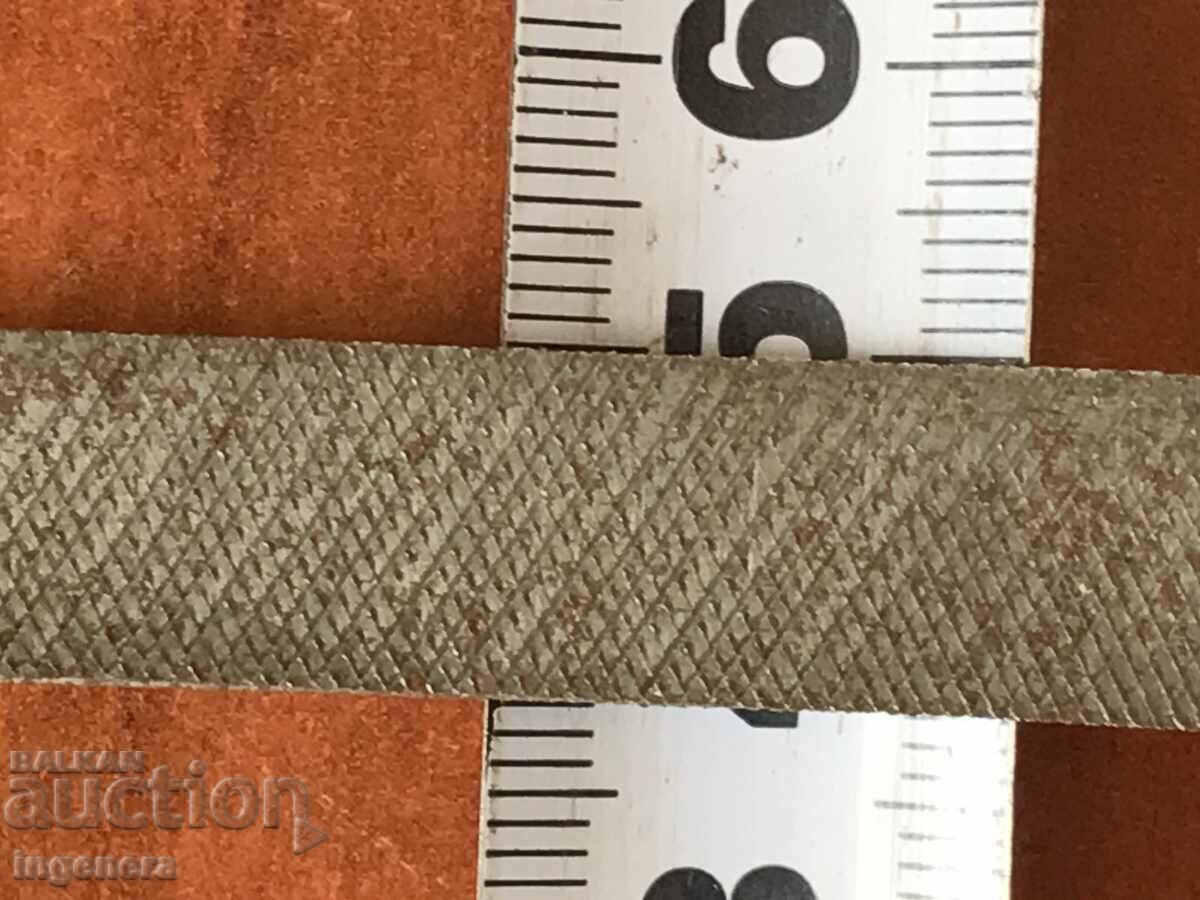 Παράδοση ΕΠΙΠΕΔΟ ΠΡΙΟΝΙ ΓΙΑ ΜΕΤΑΛΛΟ ΕΝΑ ΚΑΙΝΟΥΡΓΙΟ ΕΡΓΑΛΕΙΟ ΑΠΟ ΤΟ ΠΑΛΙΟ ΥΛΙΚΟ Παράδοση ΕΠΙΠΕΔΟ ΠΡΙΟΝΙ ΓΙΑ ΜΕΤΑΛΛΟ ΕΝΑ ΚΑΙΝΟΥΡΓΙΟ ΕΡΓΑΛΕΙΟ ΑΠΟ ΤΟ ΠΑΛΙΟ ΥΛΙΚΟ