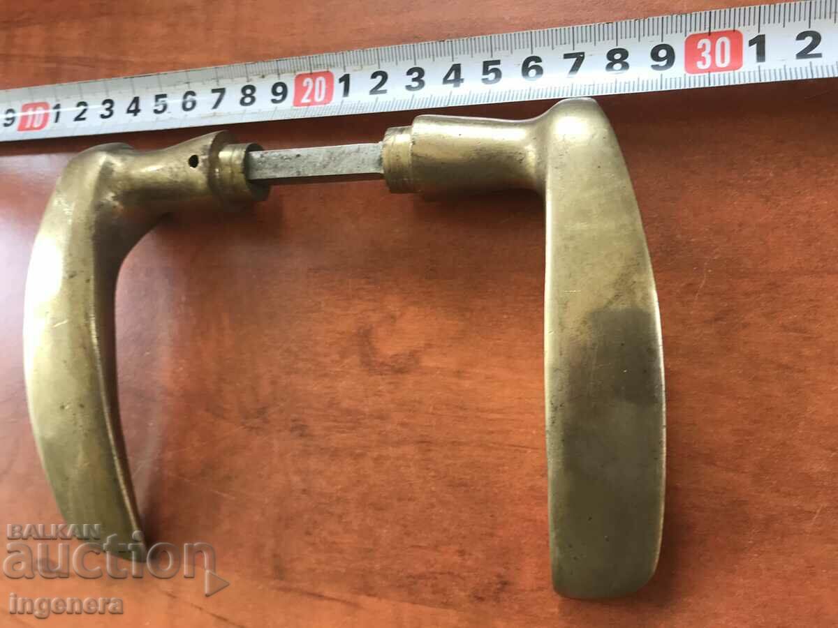 HANDLES SHIELD BRONZE BRASS ANTIQUE with price 23.00 BGN | € 11.76 HANDLES SHIELD BRONZE BRASS ANTIQUE with price 23.00 BGN | € 11.76