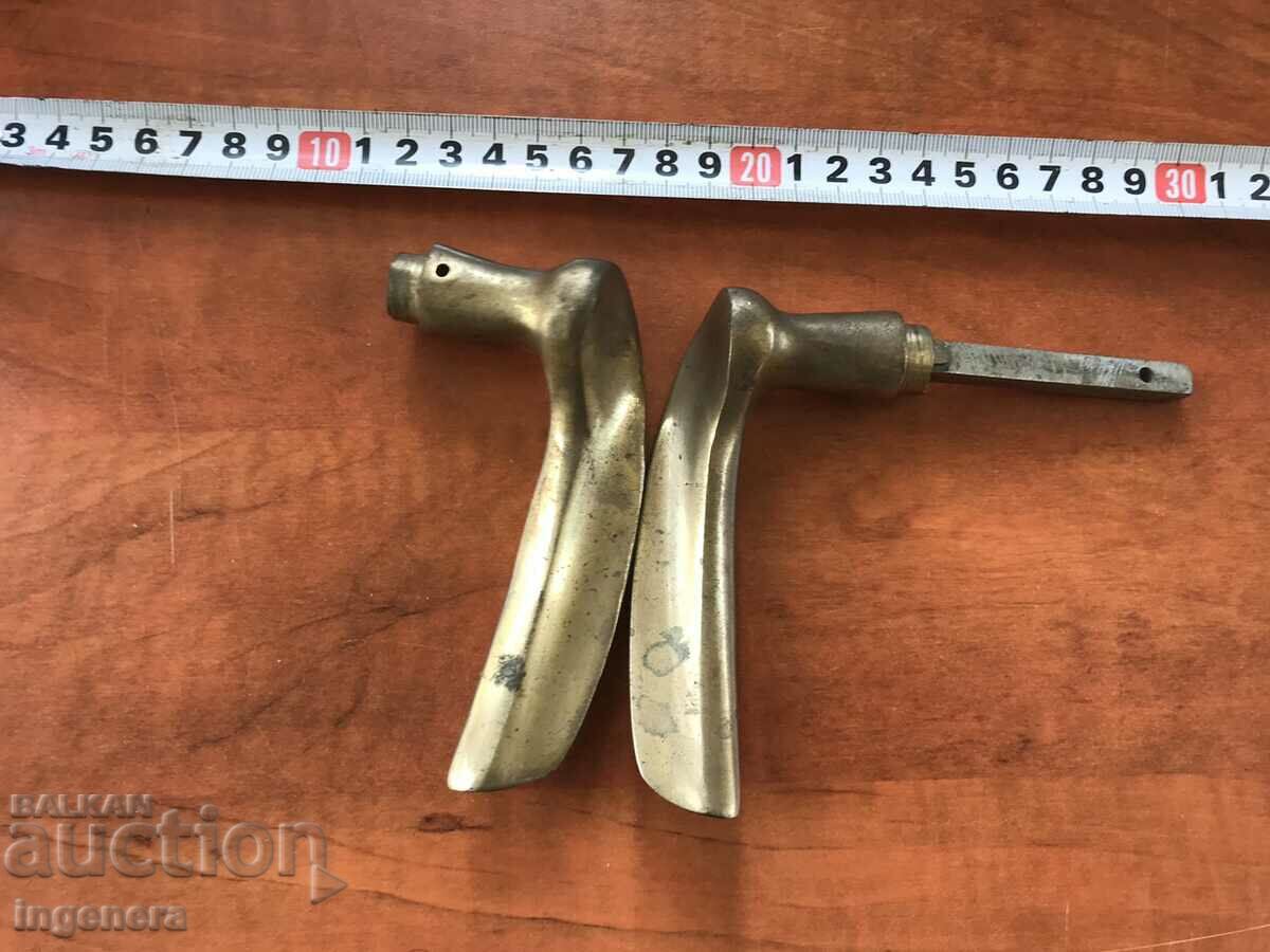 Delivery of HANDLES SHIELD BRONZE BRASS ANTIQUE Delivery of HANDLES SHIELD BRONZE BRASS ANTIQUE