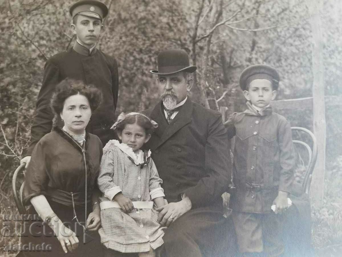 Old photo - Col. Mihail Mihailovski, brother of St. Mihailovski with price 30.00 BGN | € 15.34 Old photo - Col. Mihail Mihailovski, brother of St. Mihailovski with price 30.00 BGN | € 15.34