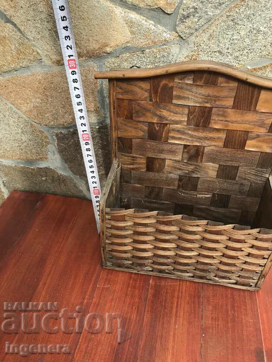 Auction  WICKED BASKET BOX WALL MEDICINE BOX WOOD