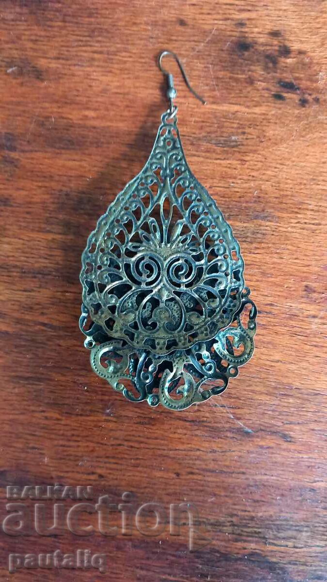 OLD EARRING JEWELRY with price 4.00 BGN | € 2.05
