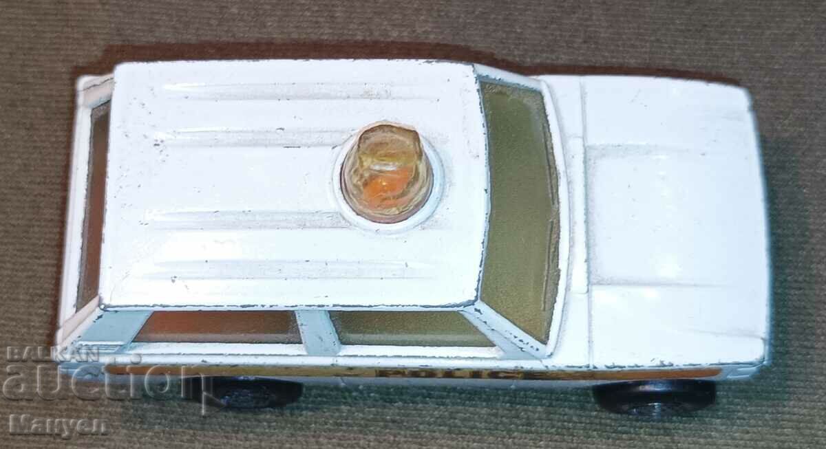 Auction Selling a Matchbox. Auction Selling a Matchbox.