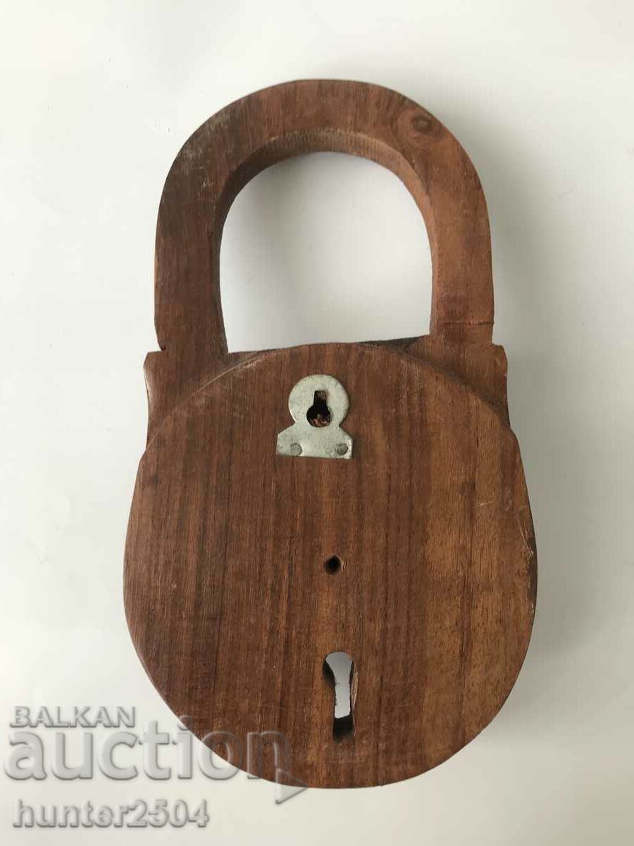 Auction Key holder - carved, India Auction Key holder - carved, India