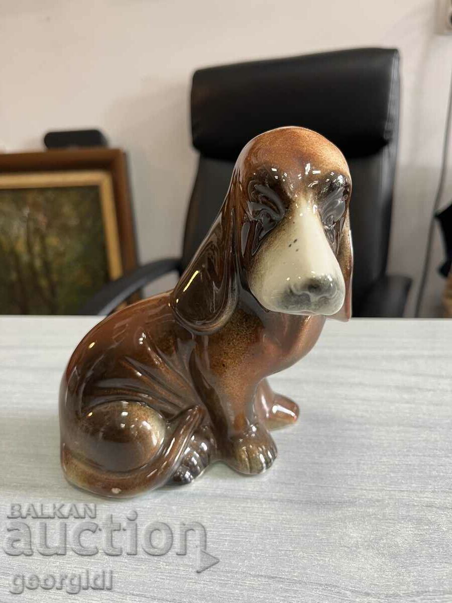 Câine din ceramică cu glazură - The Bloodhound. #4582