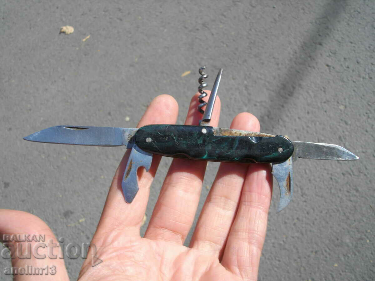 Auction COLLECTIBLE BULGARIAN POCKET KNIFE Auction COLLECTIBLE BULGARIAN POCKET KNIFE