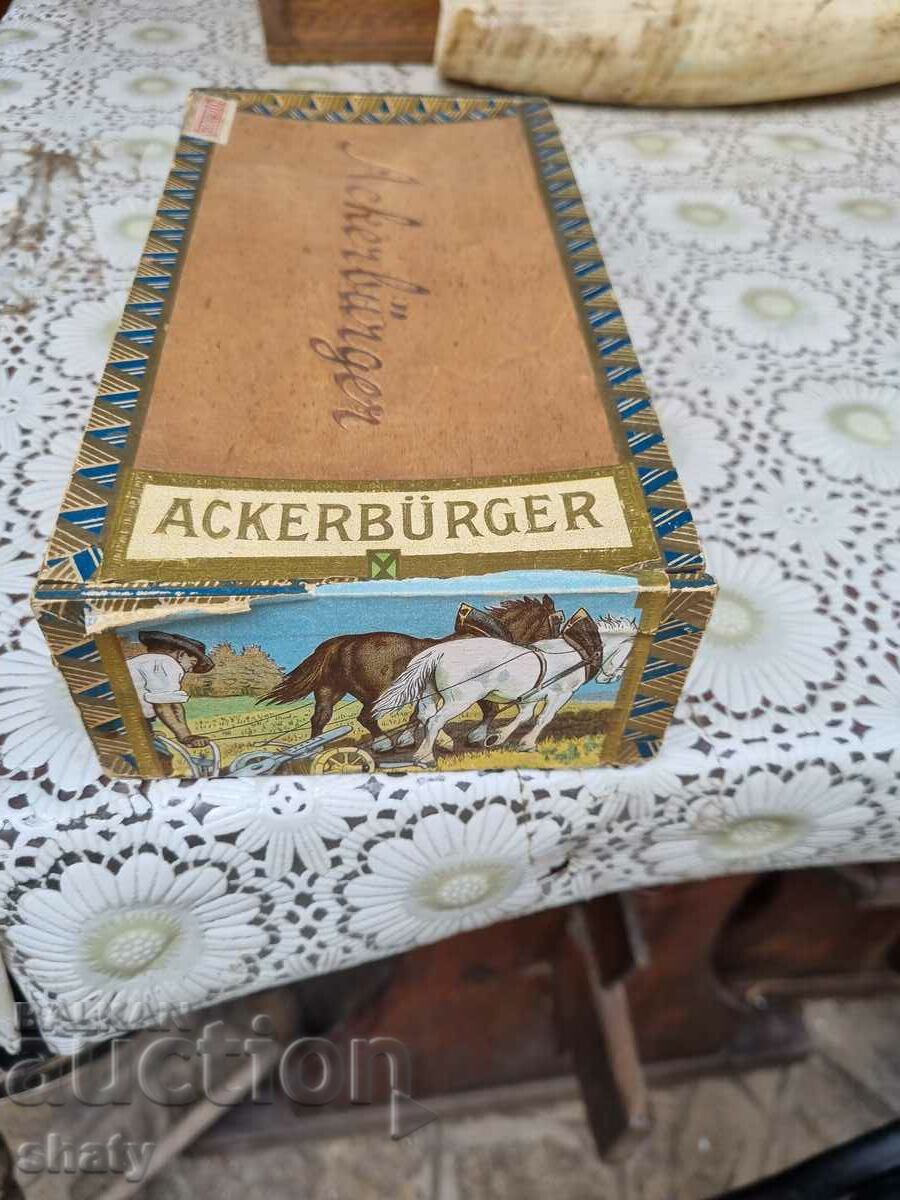 Delivery of Old rare wooden cigar box