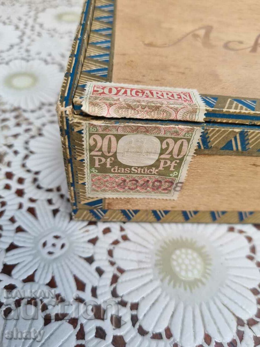 Old rare wooden cigar box - 6