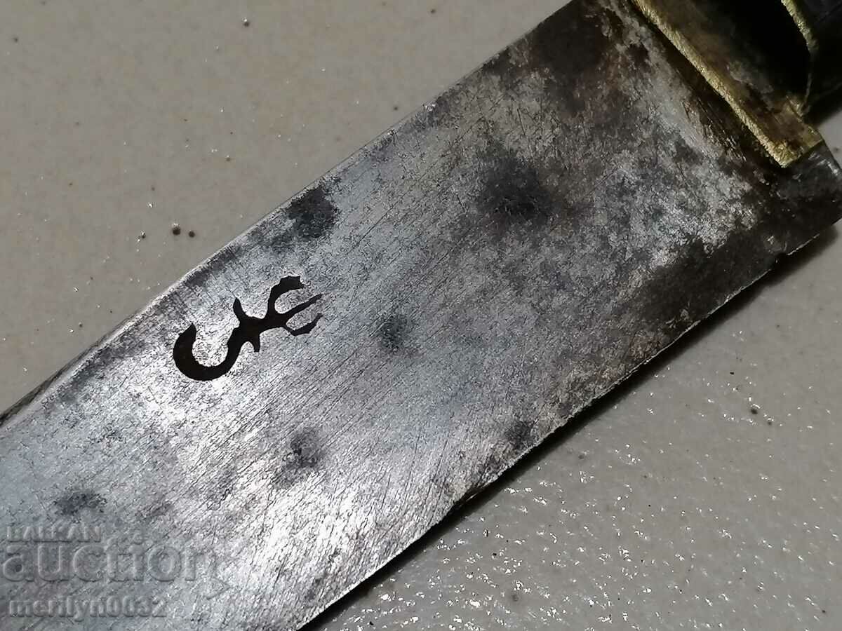 Auction Old Gabrovo knife with Karakulak blade stamp Auction Old Gabrovo knife with Karakulak blade stamp