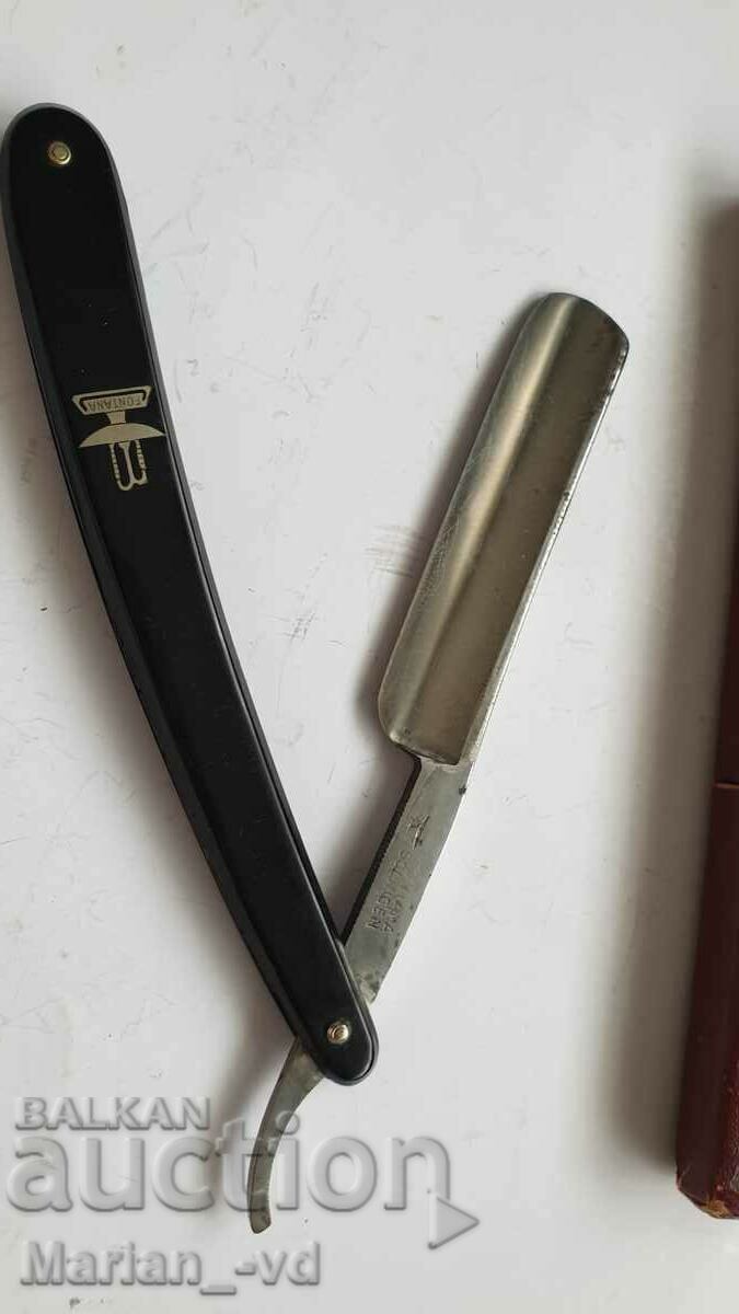 Delivery of Old razor Solingen Fontana Delivery of Old razor Solingen Fontana