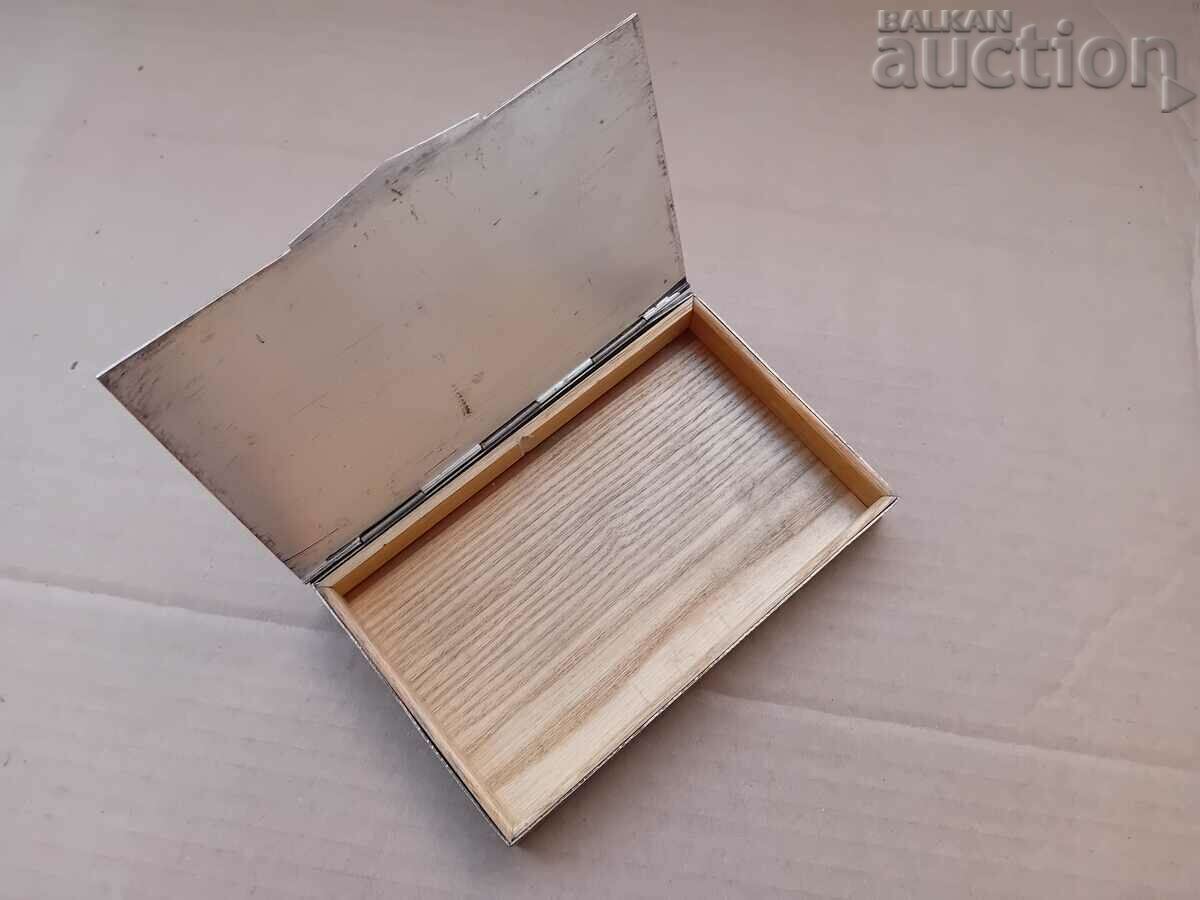 Auction Budapest Parliament Vintage Silver Plated Gift Box Auction Budapest Parliament Vintage Silver Plated Gift Box