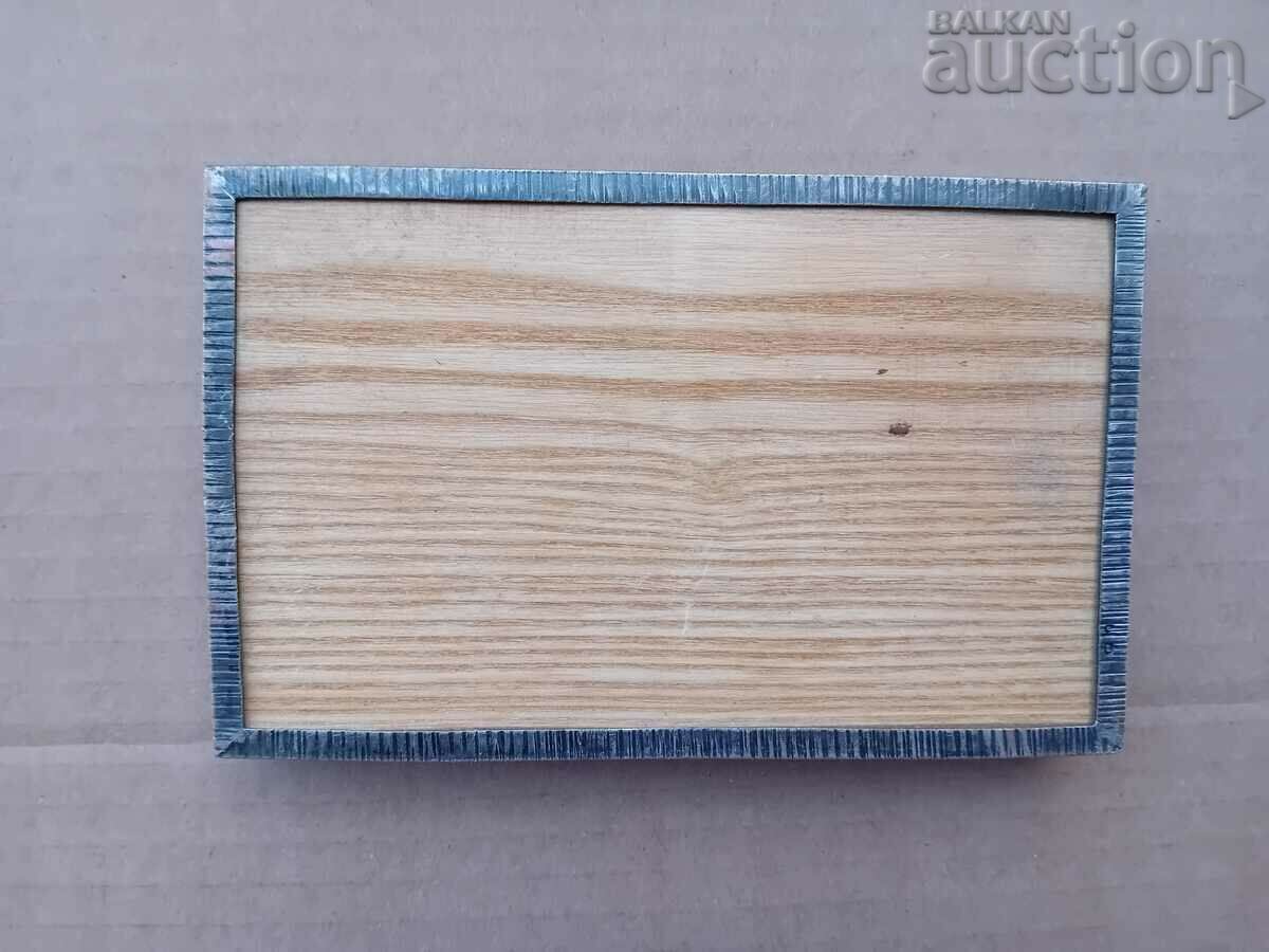 Delivery of Budapest Parliament Vintage Silver Plated Gift Box Delivery of Budapest Parliament Vintage Silver Plated Gift Box