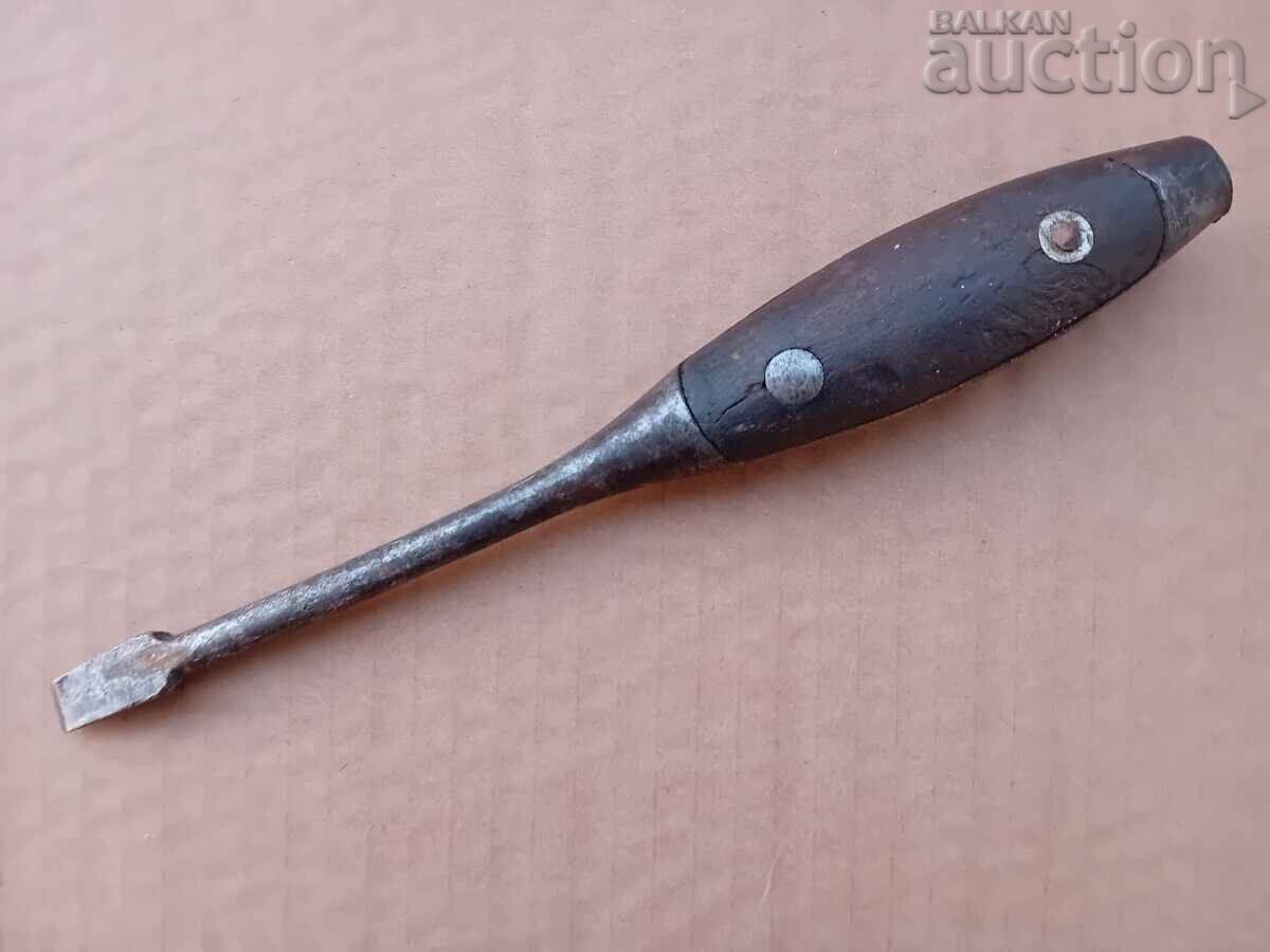 голяма военна отвертка WW1 WW2 с цена 31.00 лв. | € 15.85 голяма военна отвертка WW1 WW2 с цена 31.00 лв. | € 15.85