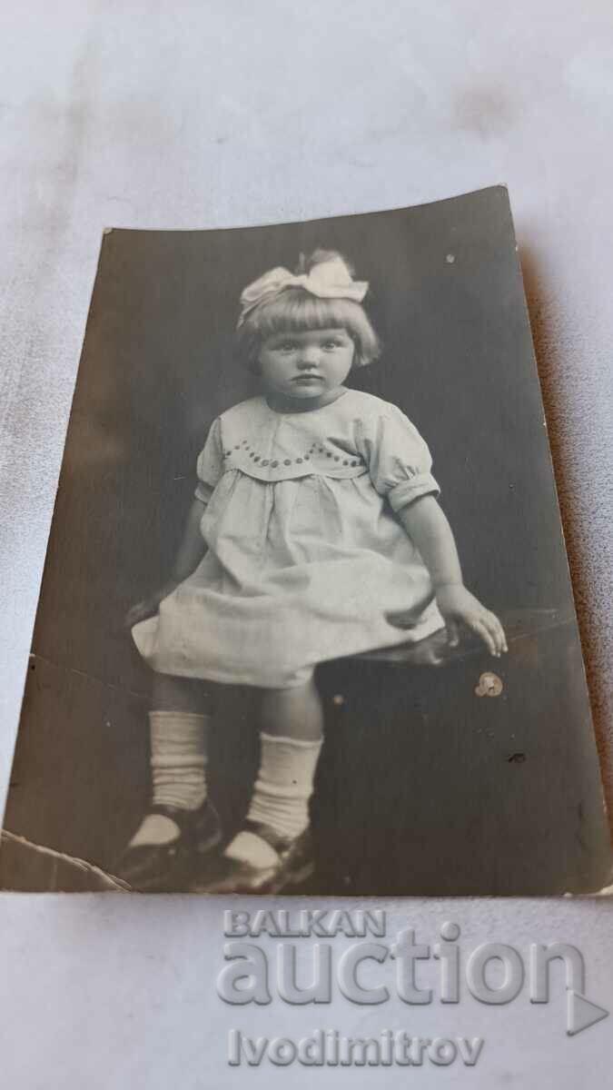 Fotografie Sliven Fetiță pe scaun 1926