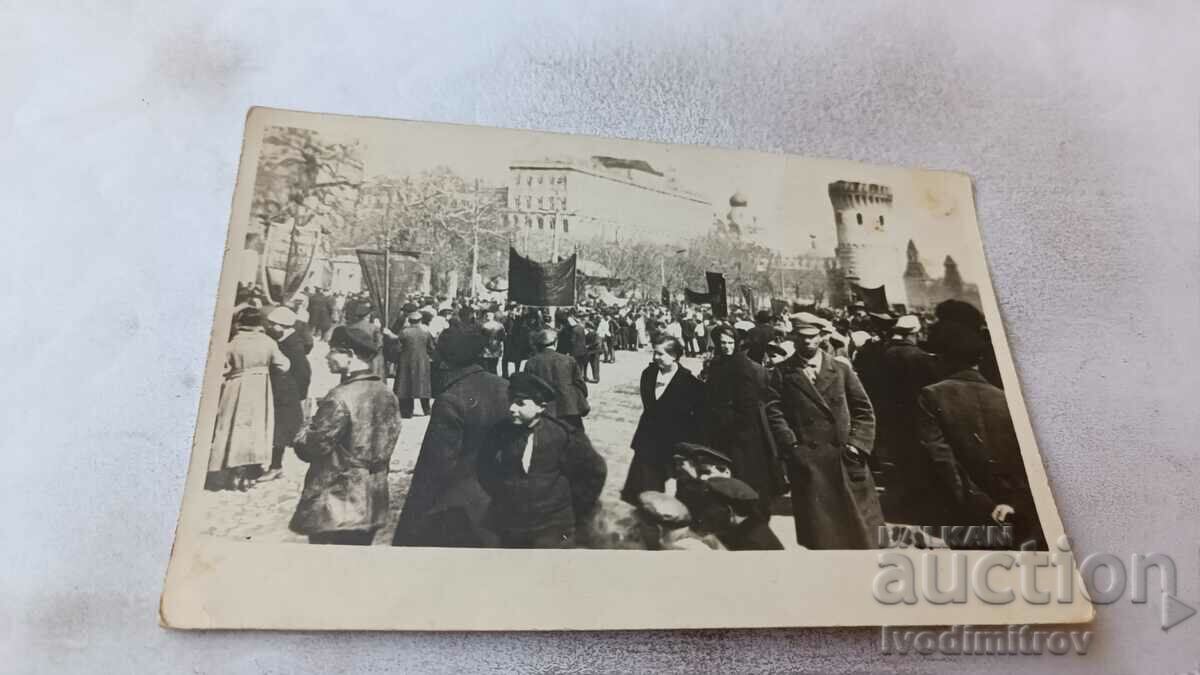 Photo Manifestation on the square