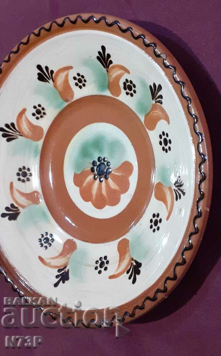 ΠΑΛΙΟ ΠΙΑΤΟ. ΓΑΒΑΘΑ. ΧΕΙΡΟΠΟΙΗΤΟ. με τιμή 14.00 BGN | € 7.16 ΠΑΛΙΟ ΠΙΑΤΟ. ΓΑΒΑΘΑ. ΧΕΙΡΟΠΟΙΗΤΟ. με τιμή 14.00 BGN | € 7.16