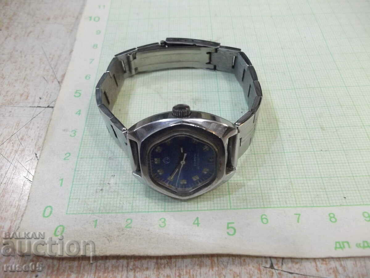 Watch "Luch" mechanical manual women's automatic Soviet working with price 35.00 BGN | € 17.90 Watch "Luch" mechanical manual women's automatic Soviet working with price 35.00 BGN | € 17.90