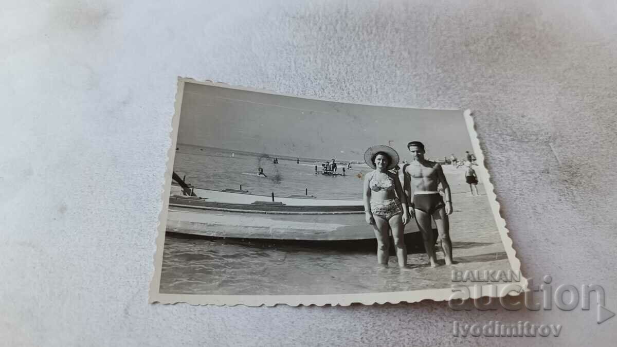 Photo Varna Man and woman on the beach 1956