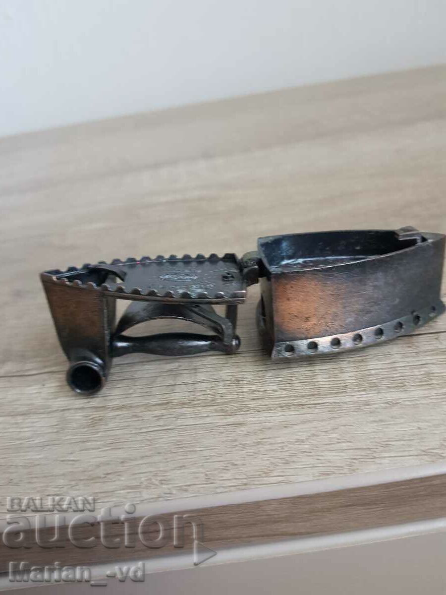 Colectionari ascutitoare din metal - 5 Colectionari ascutitoare din metal - 5