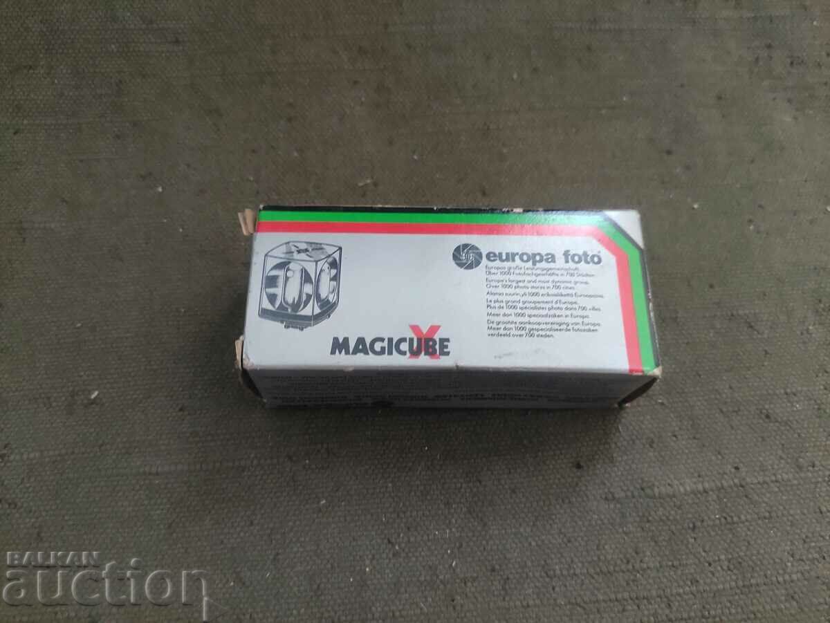 Magicube photo Philips with price 100.00 BGN | € 51.13 Magicube photo Philips with price 100.00 BGN | € 51.13