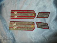 Epaulettes with grommets - 1