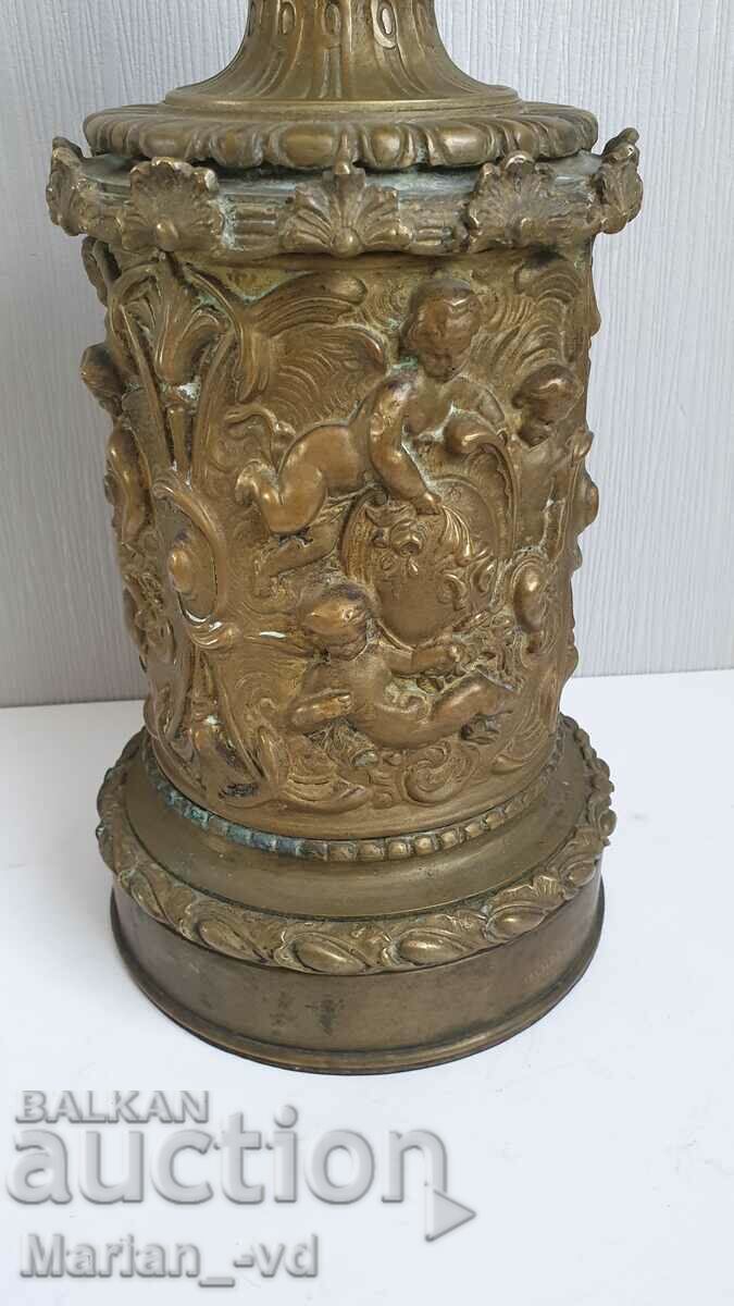 Delivery of Old French gas lamp