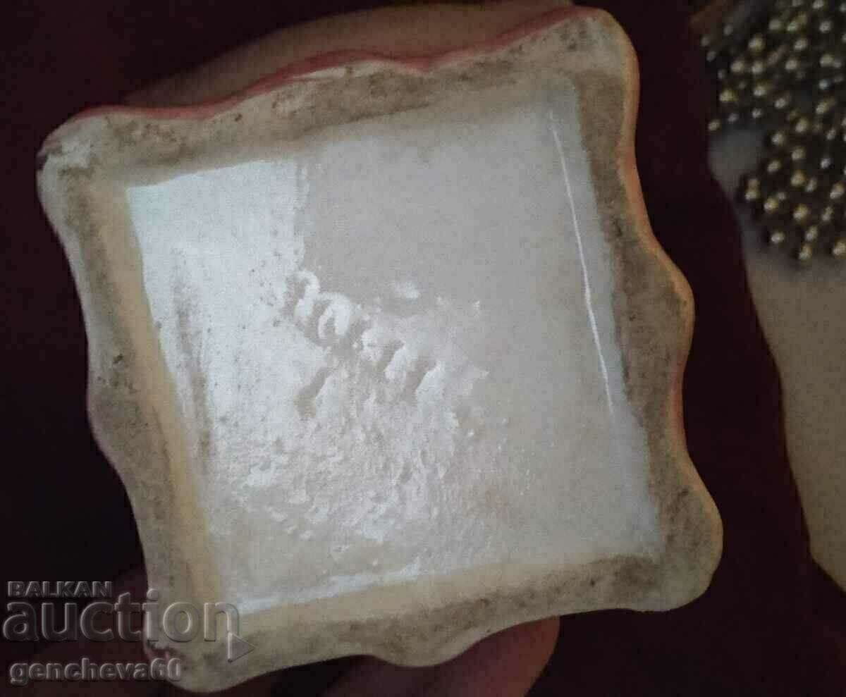 Retro planter made of white glazed ceramic - 5 Retro planter made of white glazed ceramic - 5