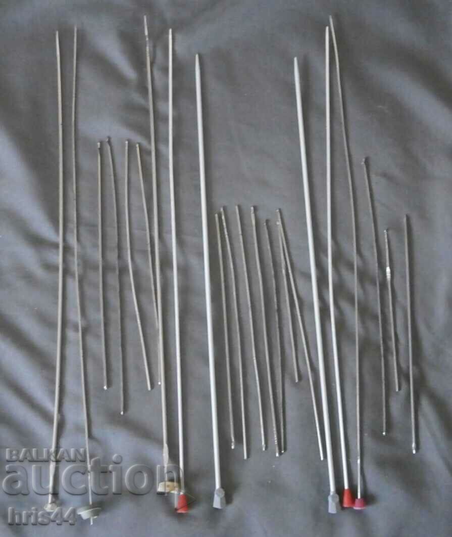 Hooks, knitting needles