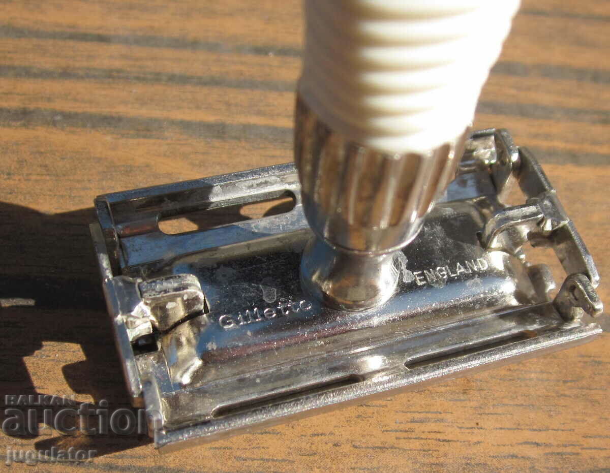 retro English razor vest gillette england - 6