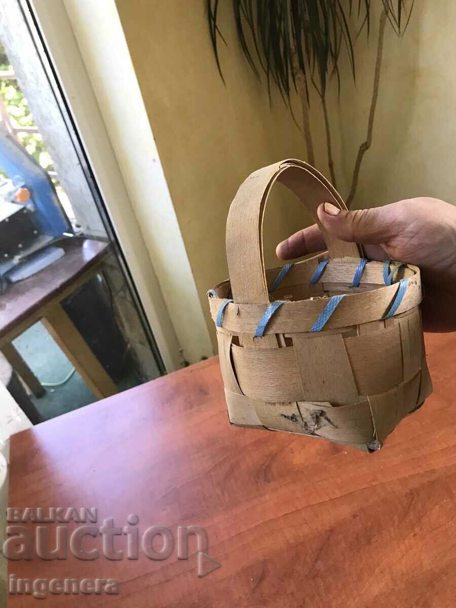 BASKET BASKET KNITTED VINTAGE MINI SHOES - 7 BASKET BASKET KNITTED VINTAGE MINI SHOES - 7