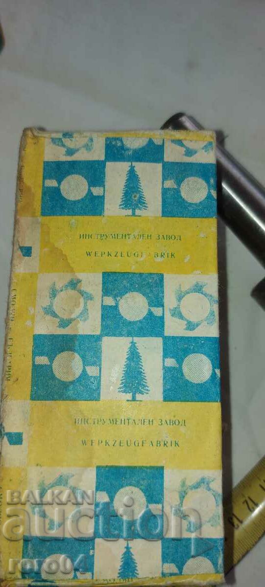 LATHE - ROTATING CENTER - NEW - 5 LATHE - ROTATING CENTER - NEW - 5