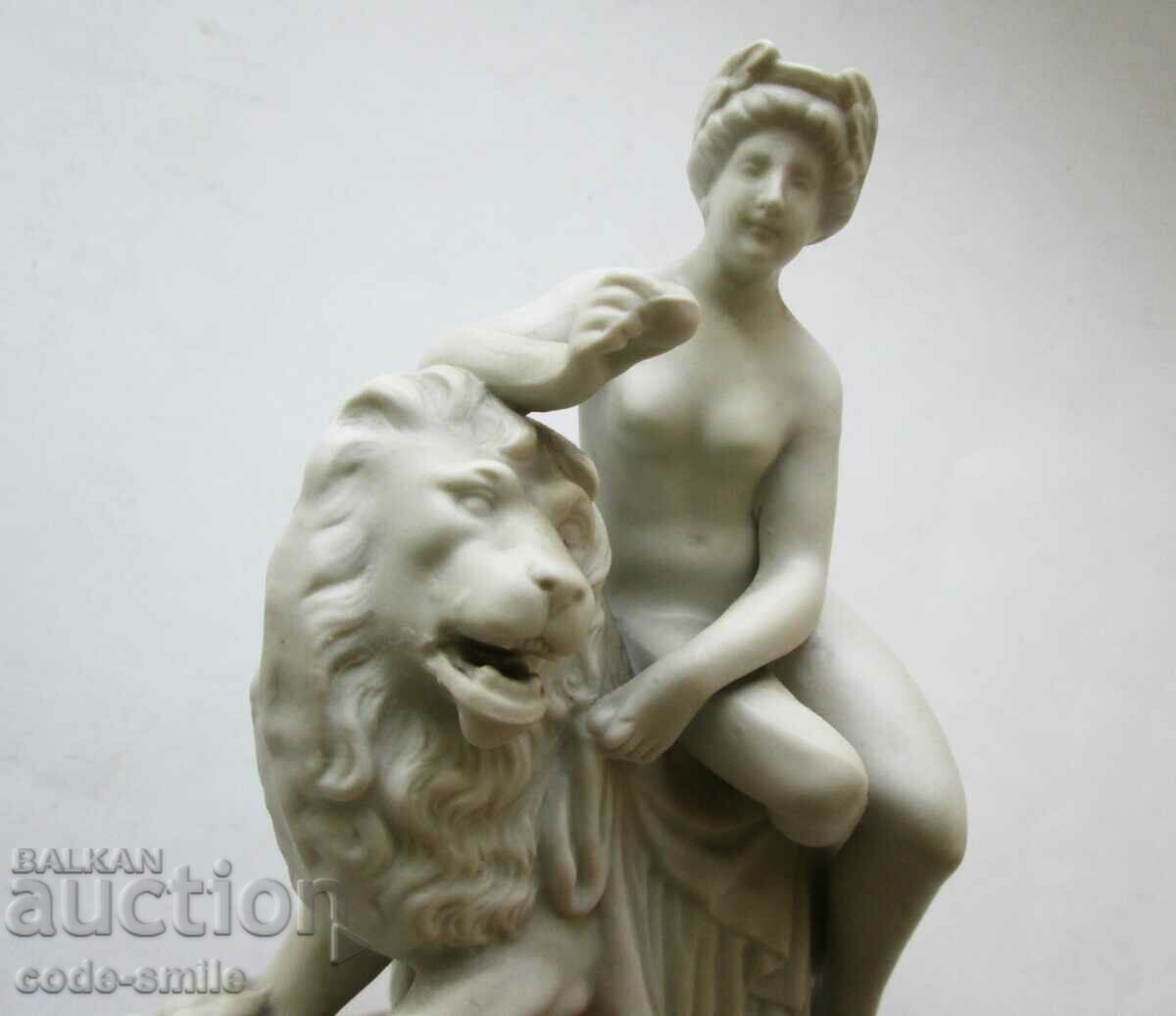 Υπέροχη σύνθεση πορσελάνης από παλιό ειδώλιο πορσελάνης - 7 Υπέροχη σύνθεση πορσελάνης από παλιό ειδώλιο πορσελάνης - 7