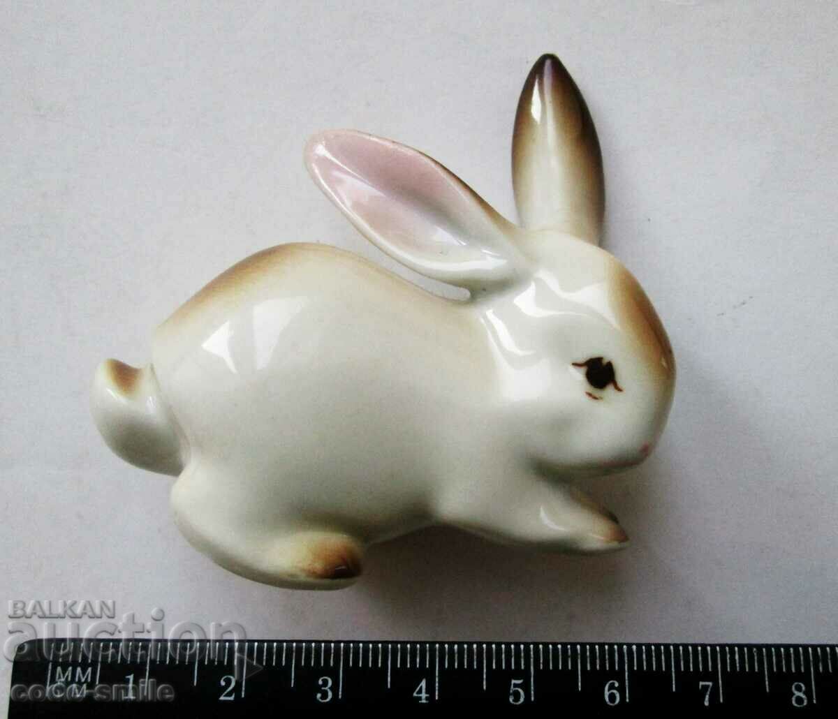 Auction Old small porcelain figurine rabbit figure porcelain Auction Old small porcelain figurine rabbit figure porcelain