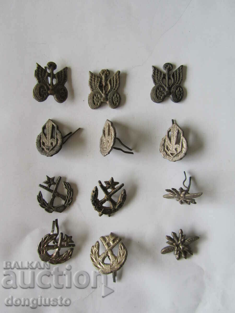 Auction  Monograms from the soca 12 pcs.