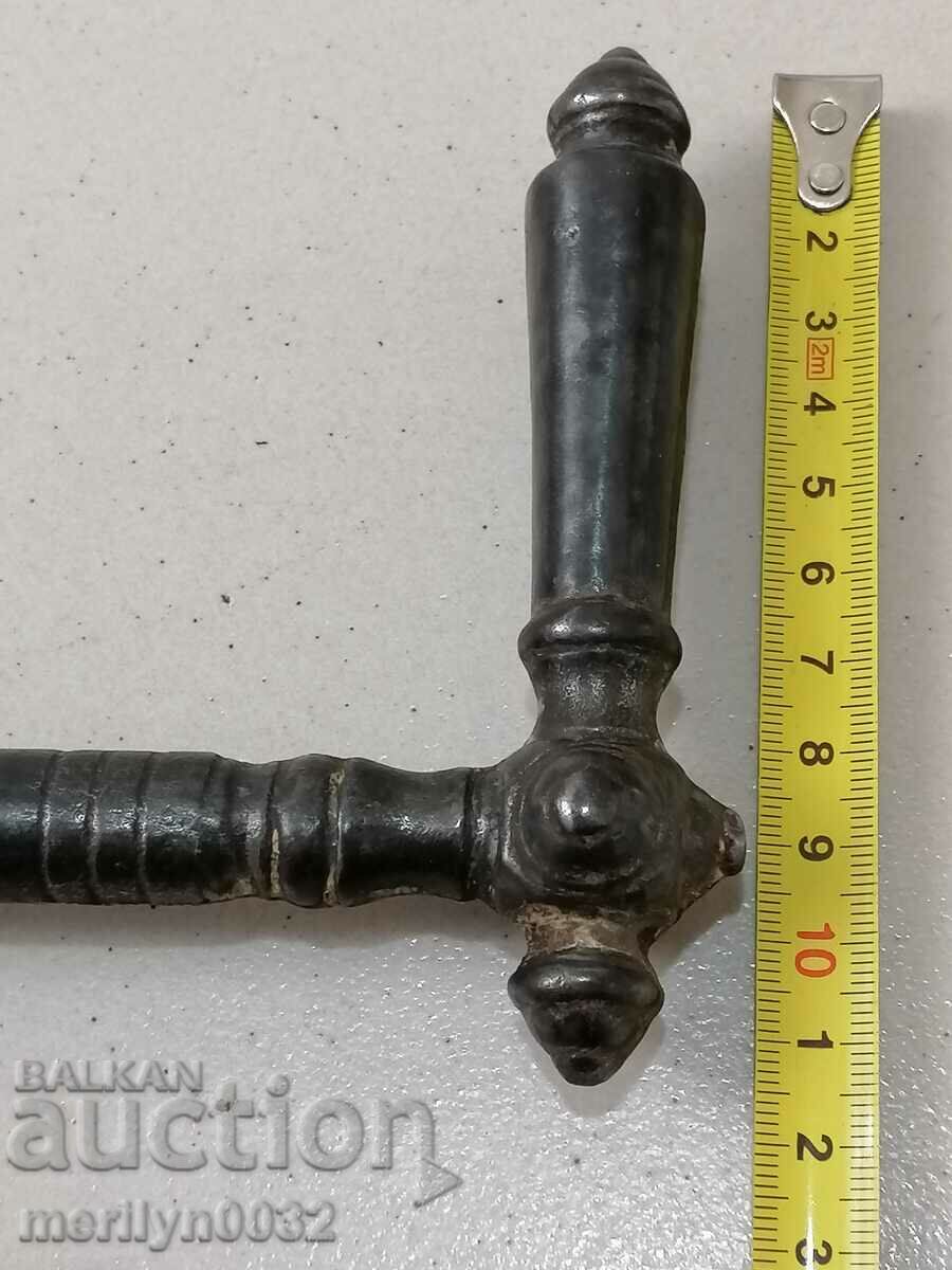 Delivery of Cast iron handles for old lock handle handles door latch Delivery of Cast iron handles for old lock handle handles door latch