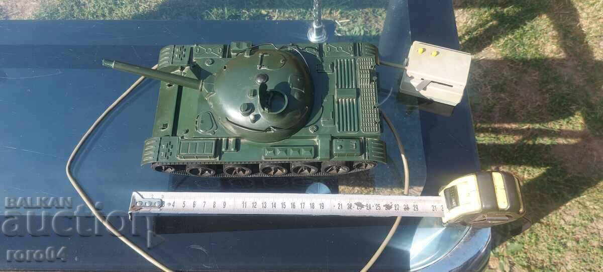 TANK - SOC. DREAM - ACTIVE with price 87.00 BGN | € 44.48 TANK - SOC. DREAM - ACTIVE with price 87.00 BGN | € 44.48