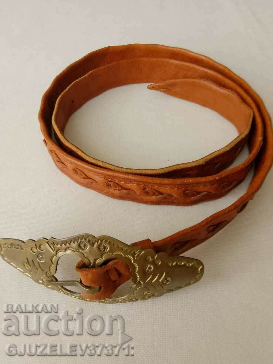 Auction Leather belt natural leather period 1980 Auction Leather belt natural leather period 1980