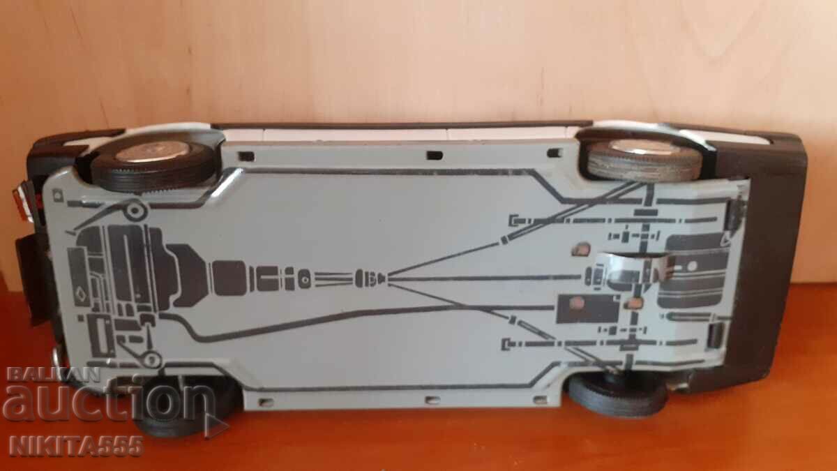 TOY CAR FIAT POLONEZ CZZ 4046 - 5