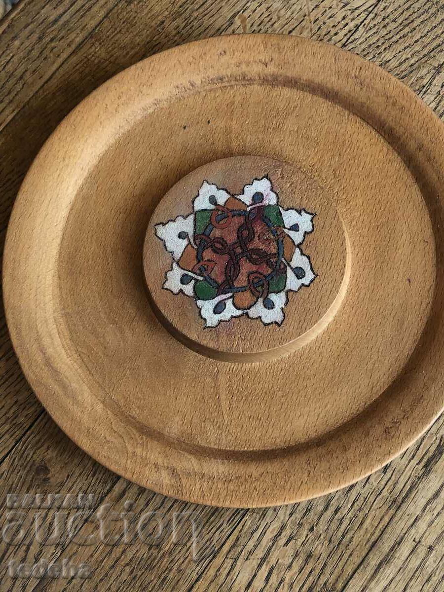 Delivery of WOODEN WALL PLATE - PERFECT Delivery of WOODEN WALL PLATE - PERFECT