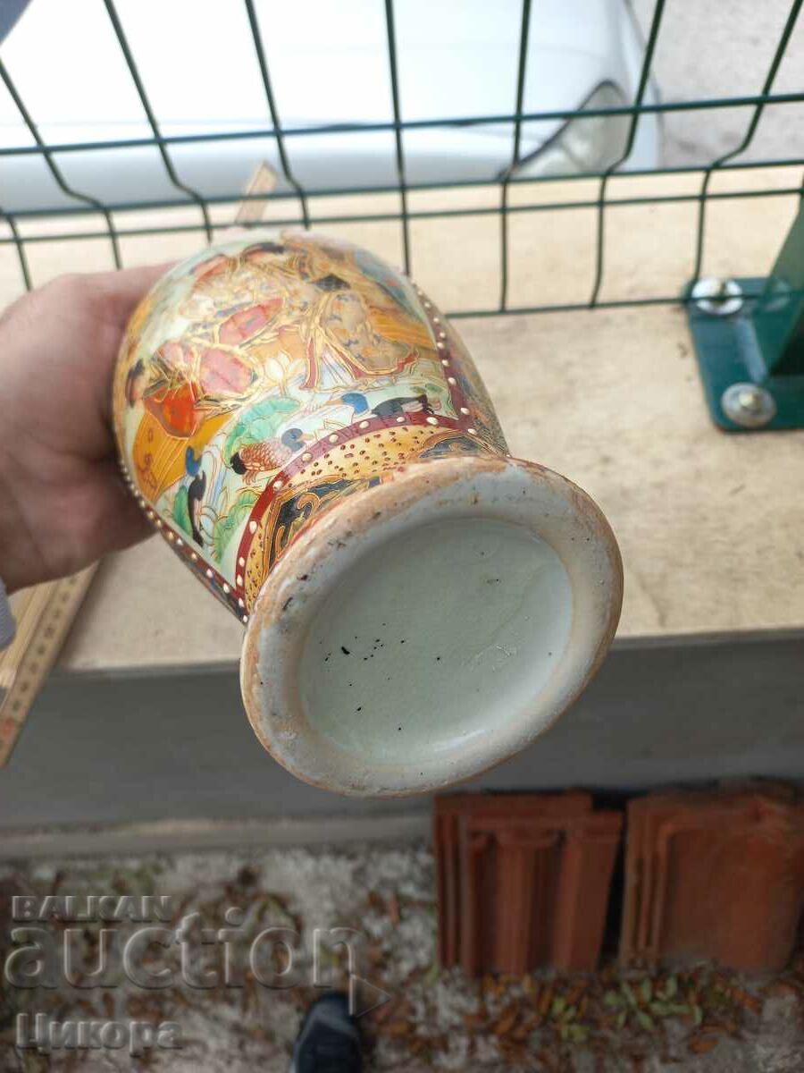 JAPANESE SATSUMA PORCELAIN VASE - 5 JAPANESE SATSUMA PORCELAIN VASE - 5