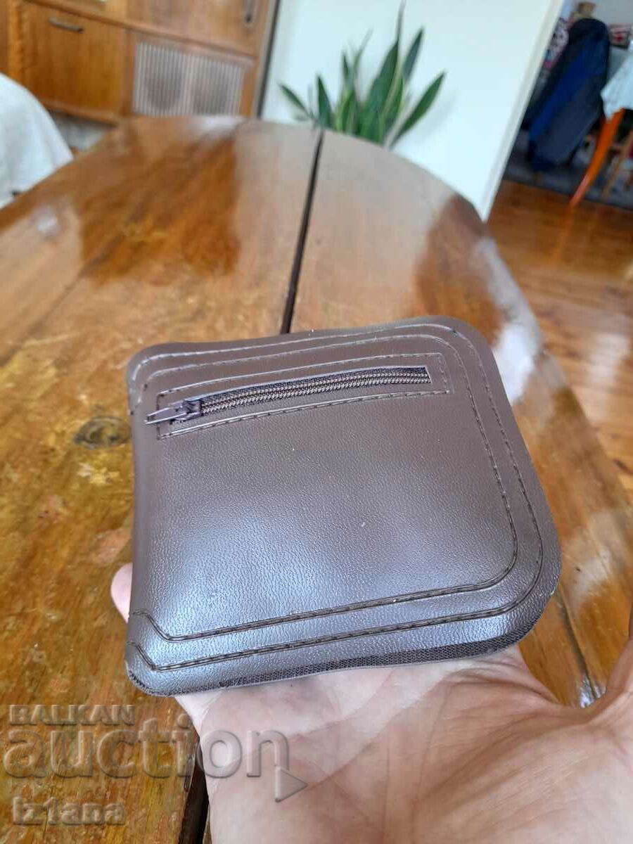 Licitație Geanta veche, geanta Tabac