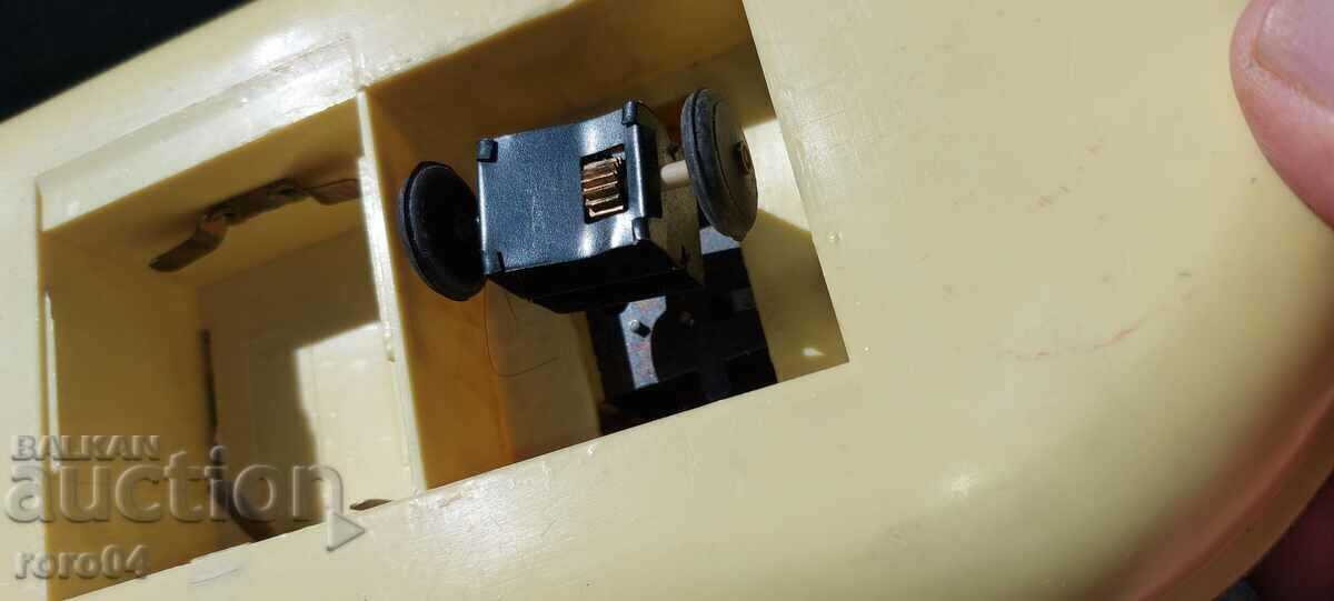 LARGE OLD SHEET METAL BOAT - LIPSY - 7 LARGE OLD SHEET METAL BOAT - LIPSY - 7