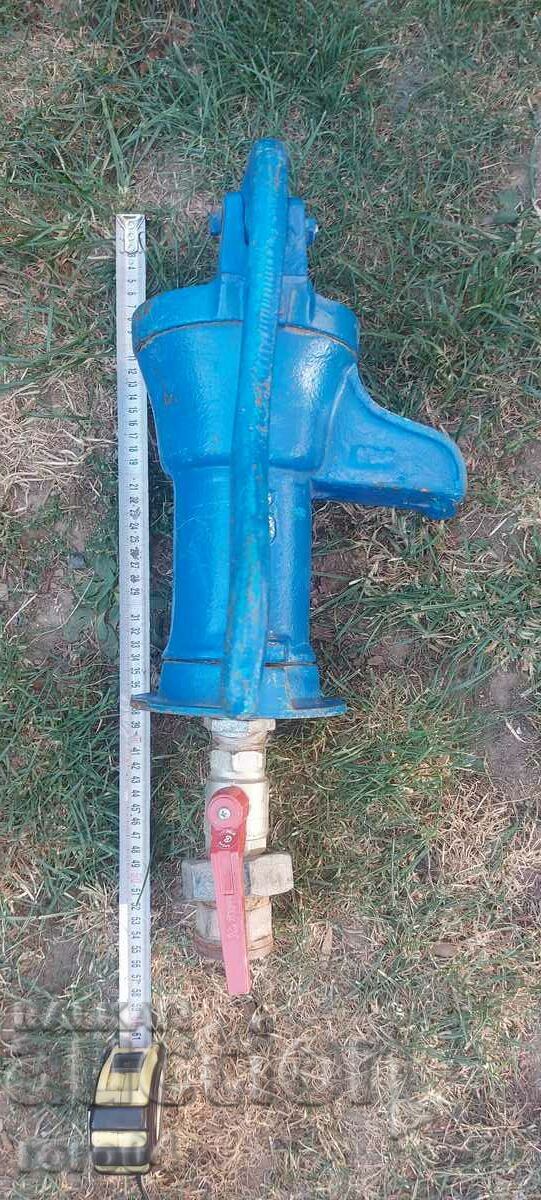 Delivery of GARDEN PUMP - LEVER - FAUCET Delivery of GARDEN PUMP - LEVER - FAUCET