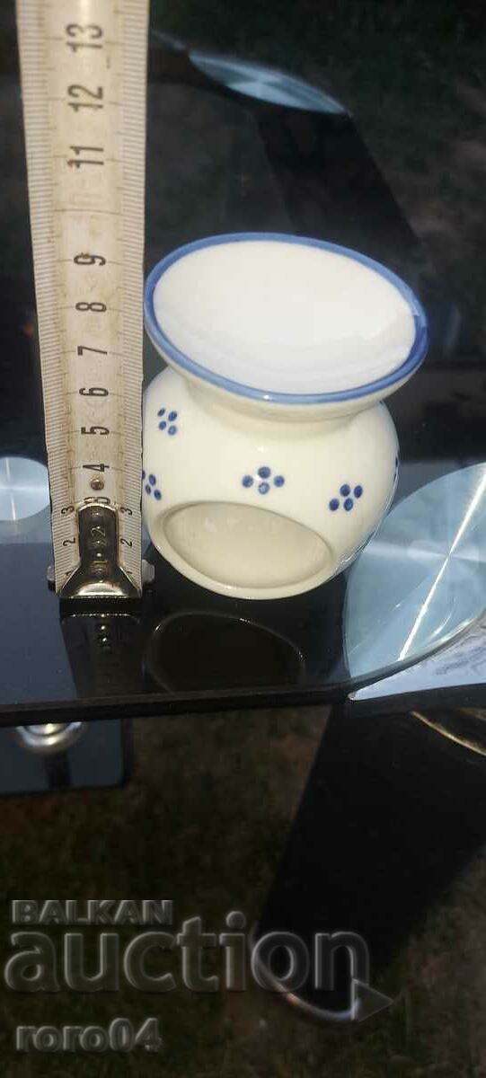 PORCELAIN HOLDER FOR SCENTED CANDLES - 5 PORCELAIN HOLDER FOR SCENTED CANDLES - 5