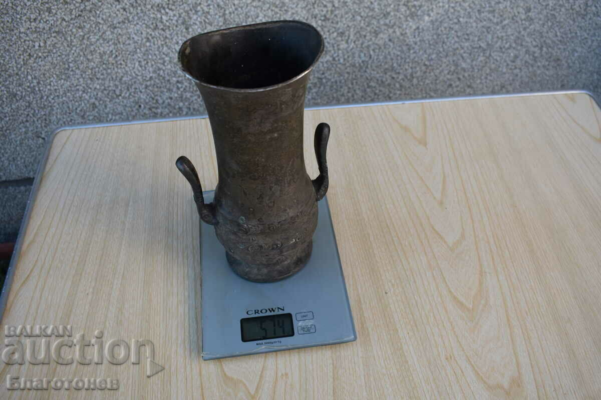 A silver renaissance vessel - 6 A silver renaissance vessel - 6