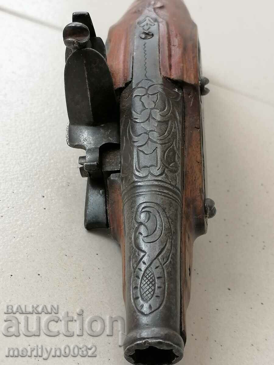 Flint Pishtov 20cm Preloading Pistol Minion Pishtok with price 1185.00 BGN | € 605.88 Flint Pishtov 20cm Preloading Pistol Minion Pishtok with price 1185.00 BGN | € 605.88